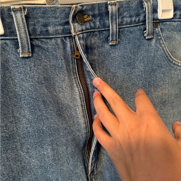 Men’s Carhartt Jeans Size 44x32 Relaxed Fit - Picture 3 of 6